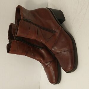 Quality Leather Brown Boots Above Ankle 2" Chunky Heel Rounded Square Toe Brazil